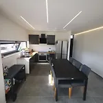 Vito Apartment