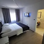 Vito Apartmán