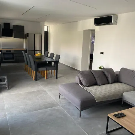 Apartment Vito *